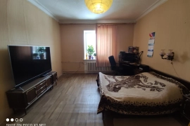 3-к квартира, 82.6 м², 2/2 эт.
