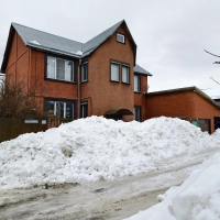 ? Дом в начале Маклино |3 уровня